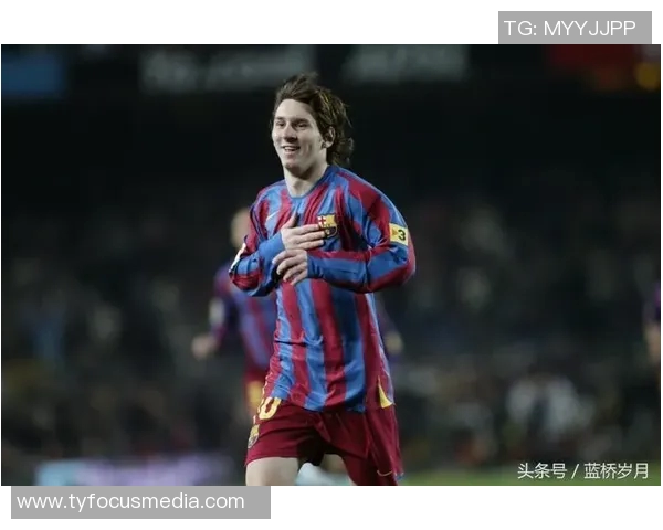 足球明星长发发型男士风格展示及搭配技巧解析 足球明星长发发型男士风格展示及搭配技巧解析