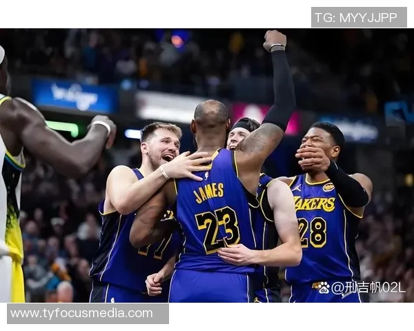 火箭队与湖人队精彩对决集锦回顾展现篮球魅力与激情瞬间