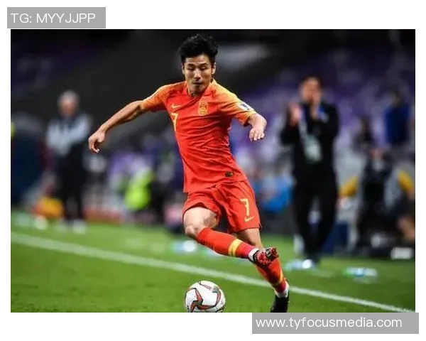 中国现役最牛足球明星的崛起与成就分析及其对中国足球的影响